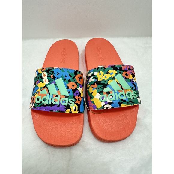 Adidas Women's Adilette Shower K Slide Size US 5 BRAND NEW - Picture 1 of 7